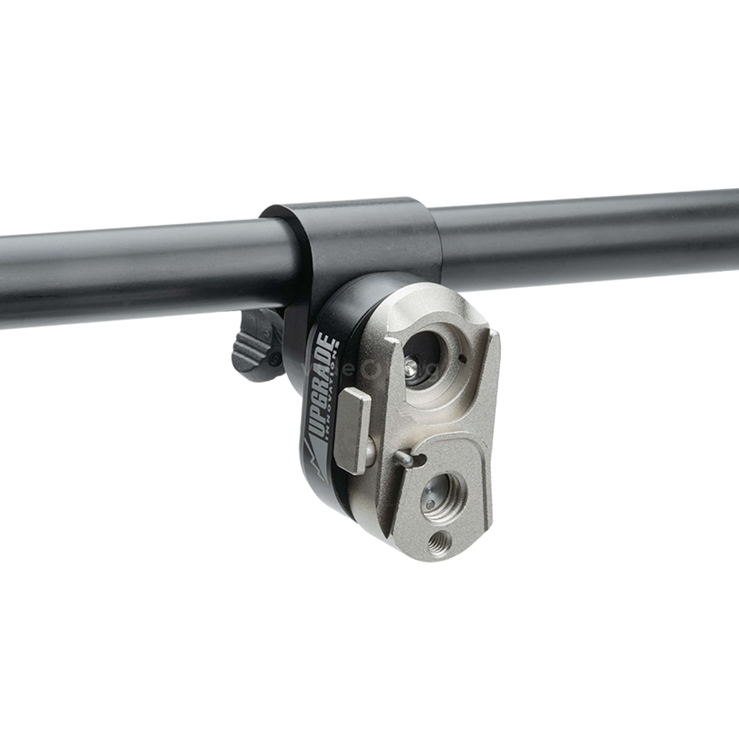 Arri 3:8″ Pin-Loc 15mm Pivot Clamp_4